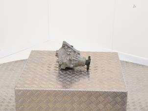 Differential vorne van een Renault Koleos I 2.0 dCi 16V 4x4 2008