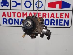 Used Diesel pump Opel Vivaro 2.0 CDTI Price € 95,00 Margin scheme offered by Automaterialen Ronald Morien B.V.