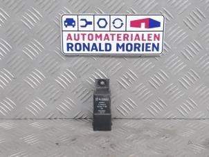 Usagé Relais préchauffage Citroen C3 Picasso (SH) 1.6 HDi 90 Prix € 7,50 Règlement à la marge proposé par Automaterialen Ronald Morien B.V.