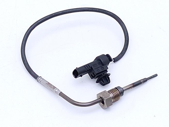Gebrauchte Auspuff Temperatursensor Opel Astra J Sports Tourer (PD8/PE8/PF8) 1.6 CDTI 16V Preis € 29,00 Margenregelung angeboten von Automaterialen Ronald Morien B.V.