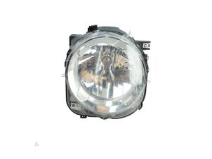 New Headlight, right Jeep Renegade (BU) 1.4 Multi Air 16V 4x4 Price € 180,29 Inclusive VAT offered by Automaterialen Ronald Morien B.V.
