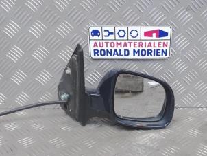 Used Wing mirror, right Volkswagen Golf IV (1J1) 1.6 Price € 40,00 Margin scheme offered by Automaterialen Ronald Morien B.V.