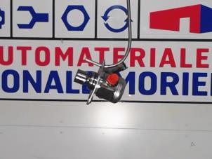 Usados Bomba de alta presión Ford C-Max (DXA) 1.6 SCTi 16V Van Precio € 125,00 Norma de margen ofrecido por Automaterialen Ronald Morien B.V.