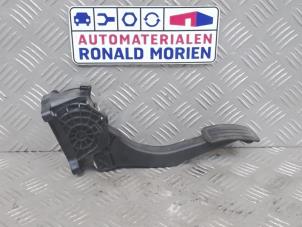 Used Throttle pedal position sensor Peugeot 308 SW (L4/L9/LC/LJ/LR) 1.6 BlueHDi 120 Price € 15,00 Margin scheme offered by Automaterialen Ronald Morien B.V.