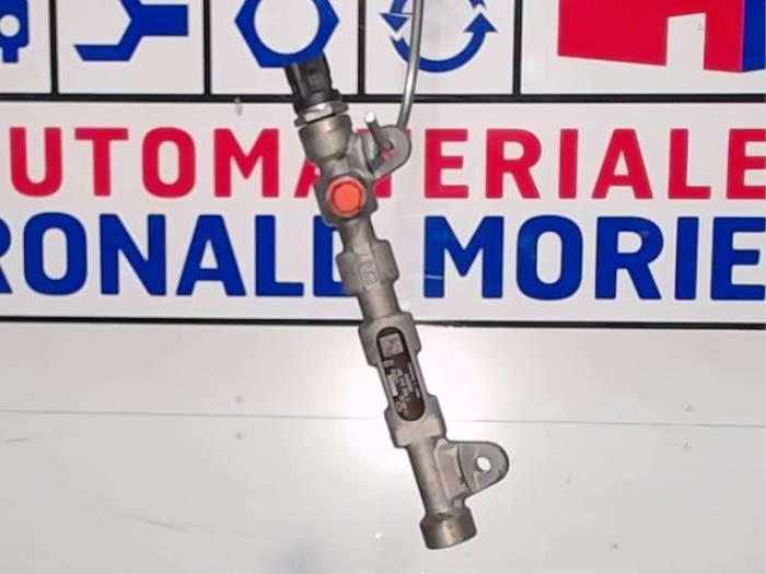 Usagé Distributeur de carburant Opel Insignia 2.0 CDTI 16V 160 Ecotec Prix € 50,00 Règlement à la marge proposé par Automaterialen Ronald Morien B.V.