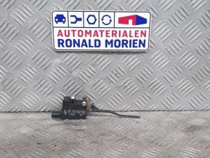 Używane Rózne BMW Z4 Roadster (E85) 2.0 16V Cena € 15,00 Procedura marży oferowane przez Automaterialen Ronald Morien B.V.