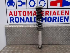 Used Rear shock absorber rod, right BMW 5 serie (E60) 525i 24V Price € 35,00 Margin scheme offered by Automaterialen Ronald Morien B.V.