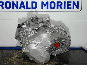 Overhauled Gearbox Opel Insignia Price on request offered by Automaterialen Ronald Morien B.V.