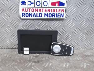 Gebrauchte Navigation System Renault Clio III (BR/CR) 1.2 16V TCe 100 Preis € 250,00 Margenregelung angeboten von Automaterialen Ronald Morien B.V.