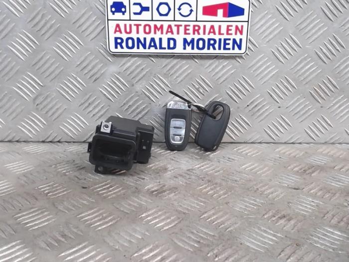 Audi A5 Ignition locks + keys stock