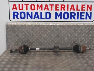 Used Front drive shaft, right Opel Zafira (M75) 1.8 16V Ecotec Price € 35,00 Margin scheme offered by Automaterialen Ronald Morien B.V.