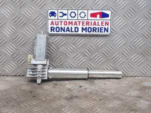 Used Seat motor BMW 5 serie (E60) Price € 60,00 Margin scheme offered by Automaterialen Ronald Morien B.V.