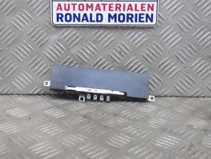 Used Antenna Amplifier Audi A6 Avant (C6) 2.0 TDI 16V Price € 40,00 Margin scheme offered by Automaterialen Ronald Morien B.V.
