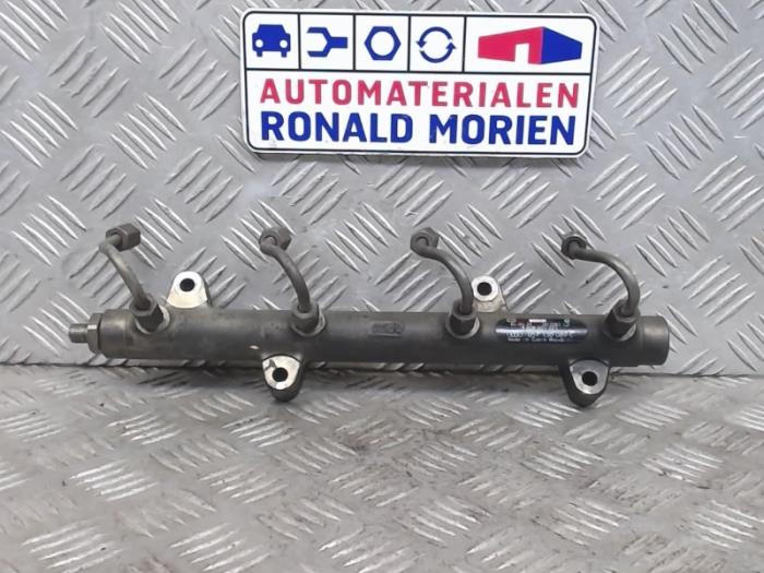 Usagé Système d'injection Audi A8 (D3) 4.0 TDI V8 32V Quattro Prix € 200,00 Règlement à la marge proposé par Automaterialen Ronald Morien B.V.