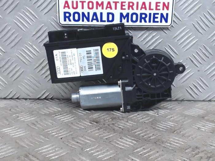 Usados Motor de ventanilla de puerta Audi A8 (D3) 4.0 TDI V8 32V Quattro Precio € 35,00 Norma de margen ofrecido por Automaterialen Ronald Morien B.V.