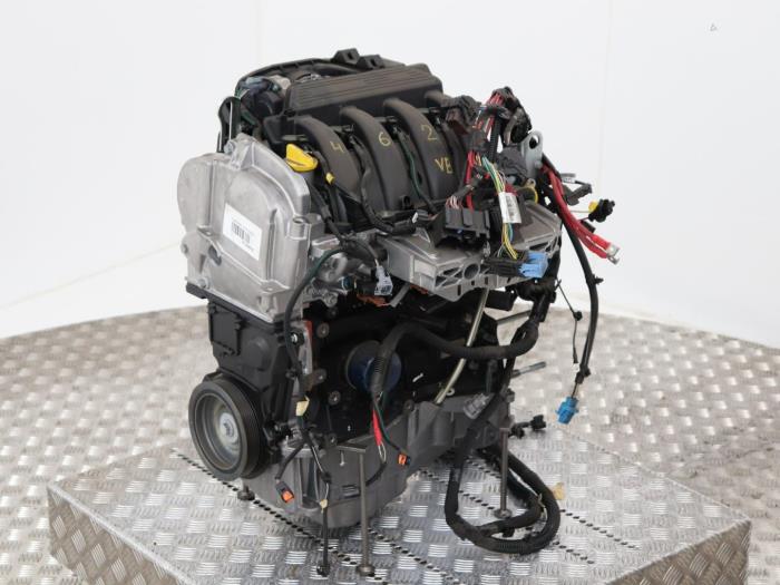 New Engine Dacia Duster Price € 1.754,50 Inclusive VAT offered by Automaterialen Ronald Morien B.V.