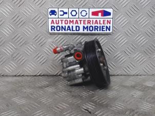 Used Power steering pump Opel Vivaro Price € 82,60 Margin scheme offered by Automaterialen Ronald Morien B.V.