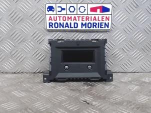Begagnade Kontrollenhet, multimediadisplay Opel Zafira (M75) 1.7 CDTi 16V Pris € 100,00 Marginaltabell erbjuds av Automaterialen Ronald Morien B.V.