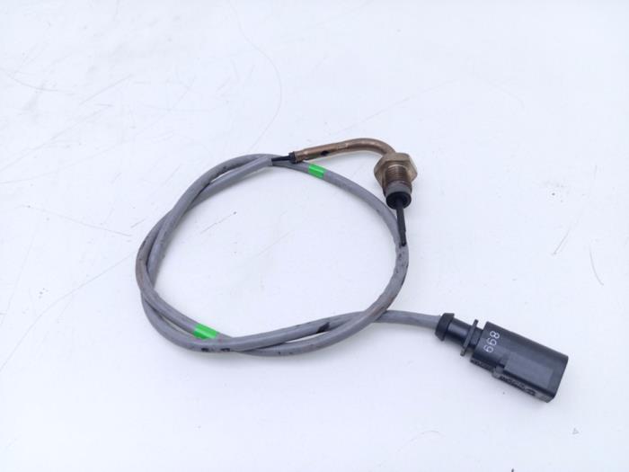 Gebrauchte Auspuff Temperatursensor Volkswagen Touran (5T1) 2.0 TDI 150 Preis € 18,15 Mit Mehrwertsteuer angeboten von Automaterialen Ronald Morien B.V.