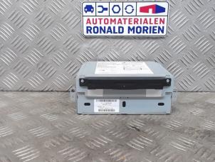 Usados Reproductor de CD y radio Volvo V60 I (FW/GW) 2.0 D2 16V Precio € 82,00 Norma de margen ofrecido por Automaterialen Ronald Morien B.V.