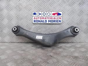 Usagé Bras de suspension haut arrière gauche Opel Insignia 2.0 CDTI 16V 140 ecoFLEX Prix € 35,00 Règlement à la marge proposé par Automaterialen Ronald Morien B.V.