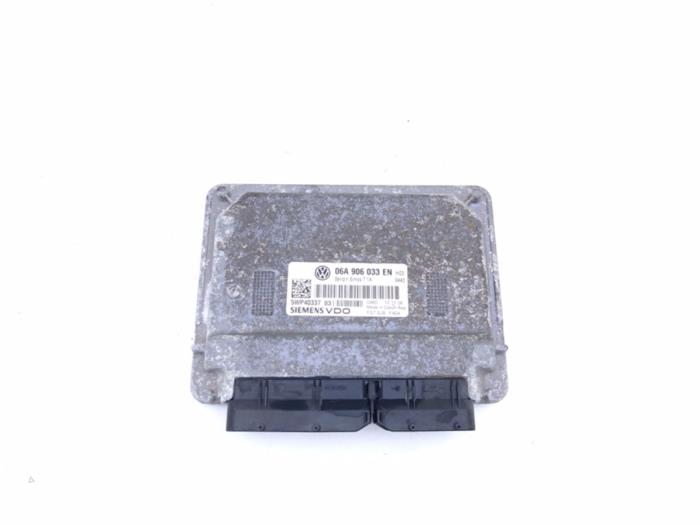 Used Engine management computer Volkswagen Golf V Variant (1K5) 1.6 Price € 125,00 Margin scheme offered by Automaterialen Ronald Morien B.V.