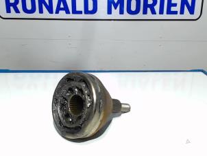 Used CV joint, front Seat Ibiza IV SC (6J1) 2.0 TDI 16V FR Price on request offered by Automaterialen Ronald Morien B.V.
