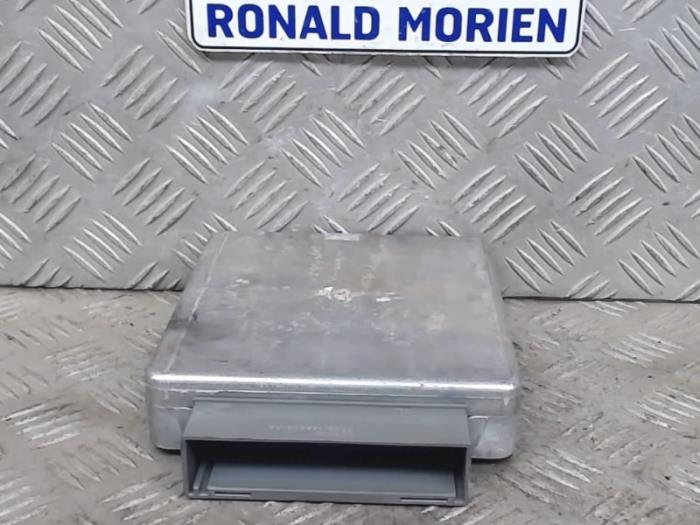 Used Engine management computer Ford Mondeo II 1.8i 16V Price € 99,00 Margin scheme offered by Automaterialen Ronald Morien B.V.