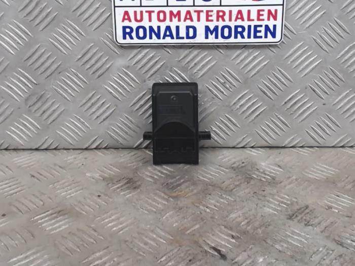 Używane Modul (rózne) Ford B-Max (JK8) 1.6 Ti-VCT 16V Van Cena € 10,00 Procedura marży oferowane przez Automaterialen Ronald Morien B.V.