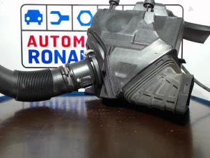 Used Air filter Audi A5 (8T3) 3.0 TDI V6 24V Price € 48,40 Inclusive VAT offered by Automaterialen Ronald Morien B.V.