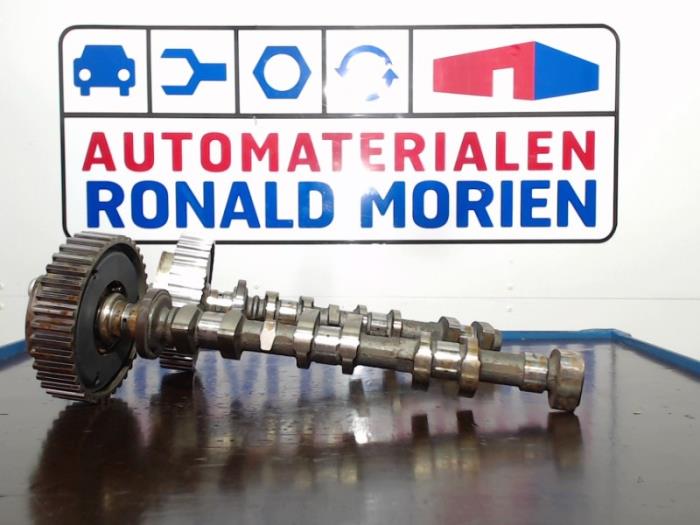 Usagé Kit arbre à cames Ford Focus 3 Wagon 1.0 Ti-VCT EcoBoost 12V 100 Van Prix sur demande proposé par Automaterialen Ronald Morien B.V.