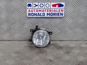 Used Fog light, front left Renault Clio IV (5R) 1.5 Energy dCi 90 FAP Price € 15,00 Margin scheme offered by Automaterialen Ronald Morien B.V.