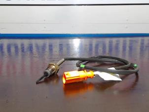 Auspuff Temperatursensor van een Volkswagen Golf VII Variant (AUVV) 2.0 TDI 4Motion 16V 2015