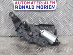 Gebrauchte Scheibenwischermotor hinten BMW 1 serie (E81) 118d 16V Preis € 50,00 Margenregelung angeboten von Automaterialen Ronald Morien B.V.
