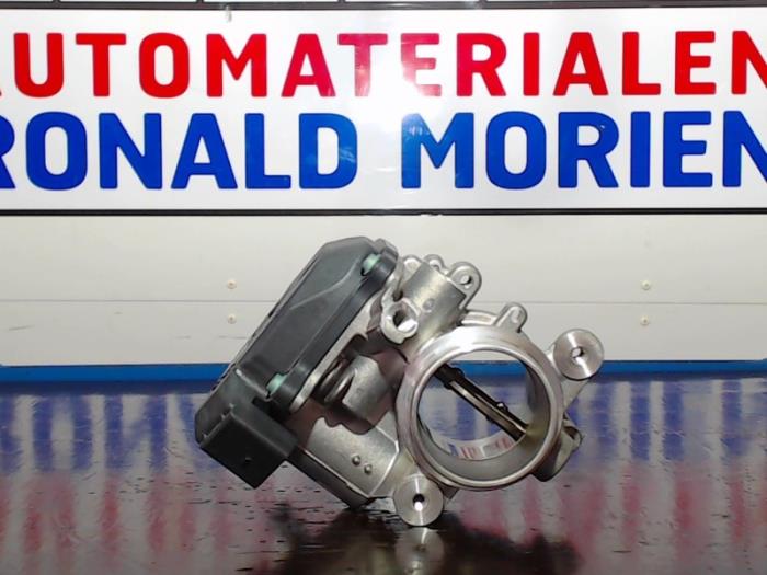 Gebrauchte Drosselklappengehäuse Volkswagen Golf VII (AUA) 2.0 TDI 4Motion 16V Preis € 25,00 Margenregelung angeboten von Automaterialen Ronald Morien B.V.
