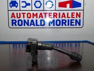 Zündspule van een Ford Focus 3 1.0 Ti-VCT EcoBoost 12V 100 2013