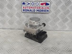 Gebrauchte ABS Pumpe Opel Insignia Preis € 199,00 Margenregelung angeboten von Automaterialen Ronald Morien B.V.