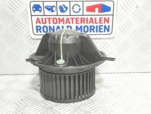 Used Heating and ventilation fan motor BMW 3 serie Touring (E91) 320d 16V Corporate Lease Price € 49,00 Margin scheme offered by Automaterialen Ronald Morien B.V.