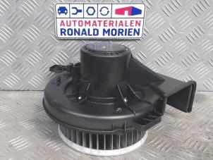 Używane Silnik wentylatora nagrzewnicy Seat Ibiza ST (6J8) 1.2 TDI Ecomotive Cena € 19,00 Procedura marży oferowane przez Automaterialen Ronald Morien B.V.
