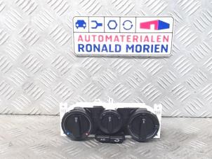 Used Heater control panel Volkswagen Passat (3B3) 2.0 Price € 15,00 Margin scheme offered by Automaterialen Ronald Morien B.V.