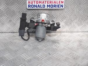 Używane Pompa prózniowa (benzyna) Opel Meriva Cena € 75,00 Procedura marży oferowane przez Automaterialen Ronald Morien B.V.