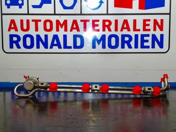 Used Fuel distributor Volkswagen Golf IV Variant 4Motion (1J5) 2.3 V5 Price € 65,00 Margin scheme offered by Automaterialen Ronald Morien B.V.