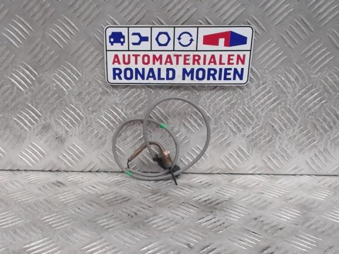 Usagé Sensor température d’échappement Audi A3 Sportback (8VA/8VF) 2.0 TDI 16V Prix € 20,66 Règlement à la marge proposé par Automaterialen Ronald Morien B.V.