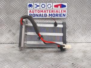 Usados Elemento de calefacción calefactor Volvo C30 (EK/MK) 2.0 D 16V Precio € 30,00 Norma de margen ofrecido por Automaterialen Ronald Morien B.V.