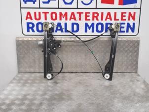 Usagé Lève vitre électrique avant gauche Opel Adam Prix € 120,00 Règlement à la marge proposé par Automaterialen Ronald Morien B.V.