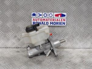 Usagé Cylindre de frein principal Audi A3 Sportback (8PA) 1.2 TFSI Prix € 35,00 Règlement à la marge proposé par Automaterialen Ronald Morien B.V.