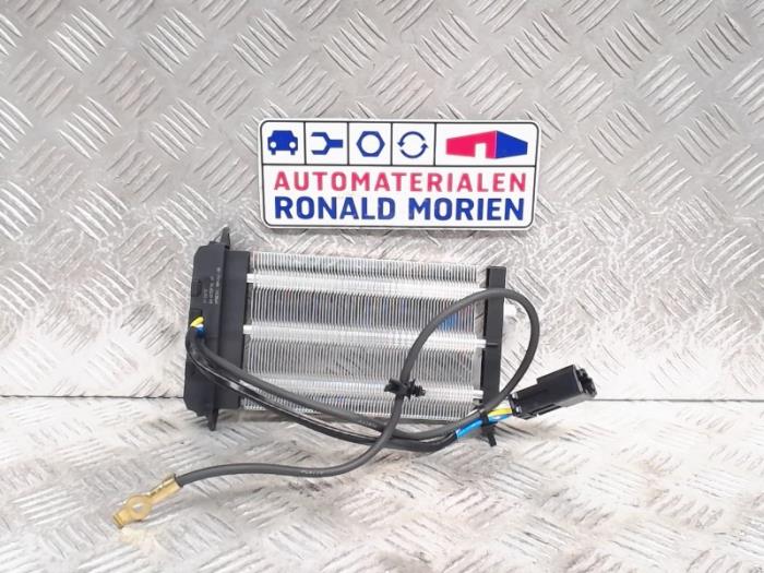 Begagnade Värmeelement Ford Fiesta 6 (JA8) 1.0 EcoBoost 12V 125 Pris € 25,00 Marginaltabell erbjuds av Automaterialen Ronald Morien B.V.