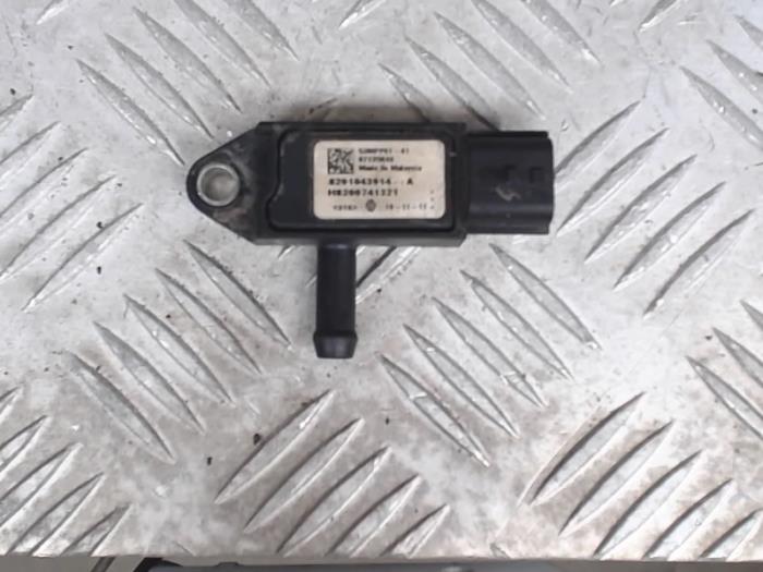 Used Particulate filter sensor Renault Twingo II (CN) 1.5 dCi 90 FAP Price € 15,00 Margin scheme offered by Automaterialen Ronald Morien B.V.