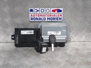 Gebrauchte Steuergerät Motormanagement Dacia Duster (HS) 1.6 SCe 115 16V Preis € 350,00 Margenregelung angeboten von Automaterialen Ronald Morien B.V.