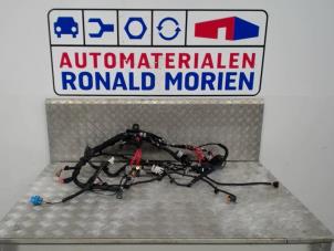 Used Wiring harness Dacia Duster (HS) 1.6 SCe 115 16V Price € 80,00 Margin scheme offered by Automaterialen Ronald Morien B.V.